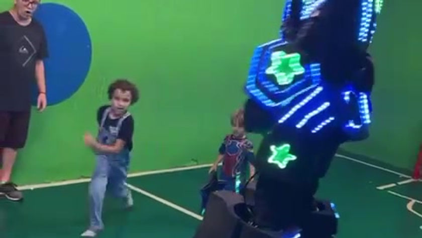 WhatsApp Video 2022-11-17 at 01.49.18